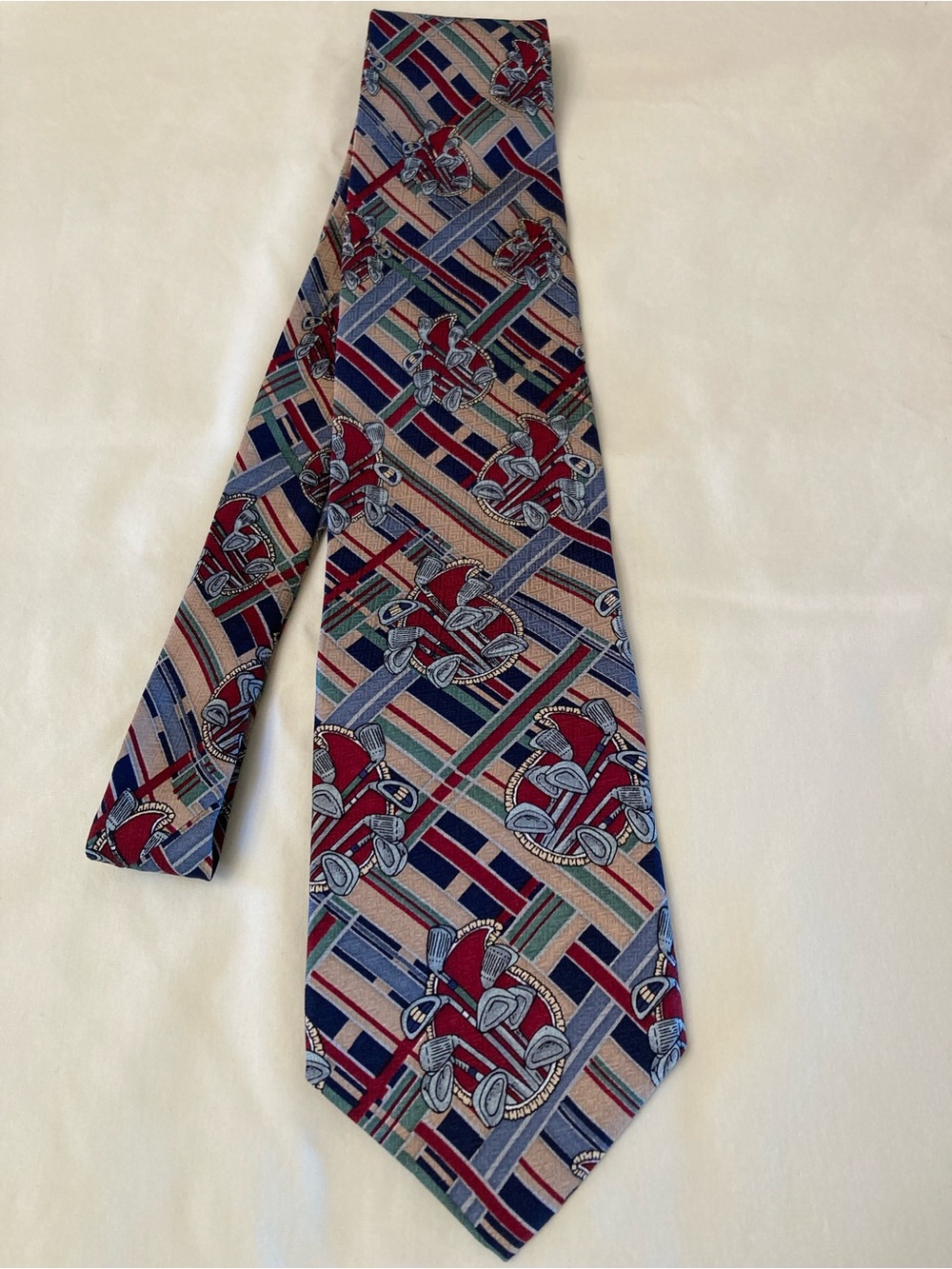 Mark Mathieu Goft Men’s Tie.